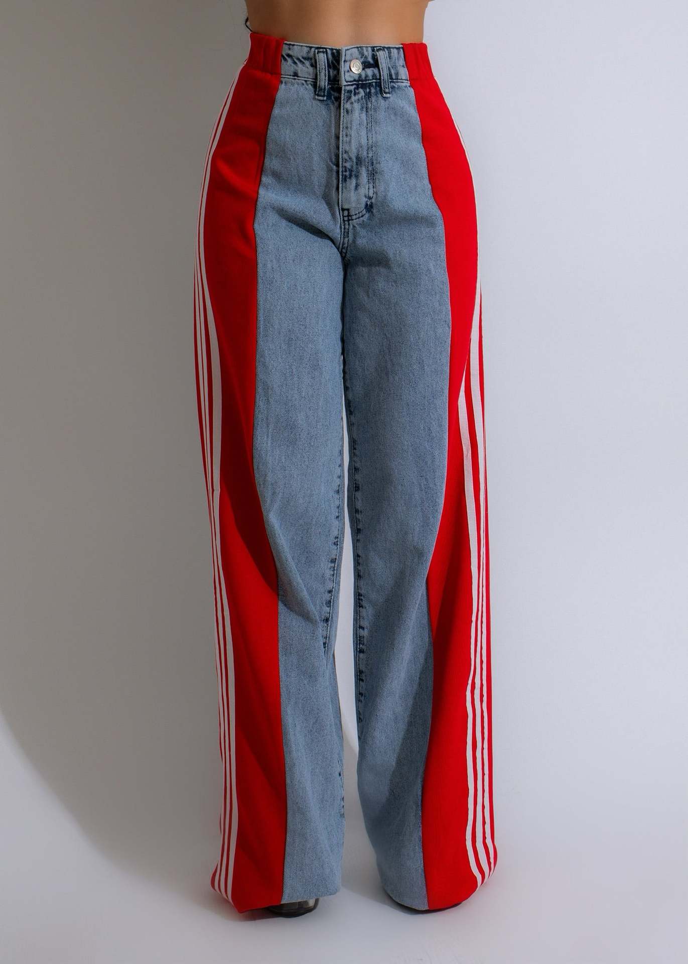 Contrast Side Striped Wide-Leg Jeans